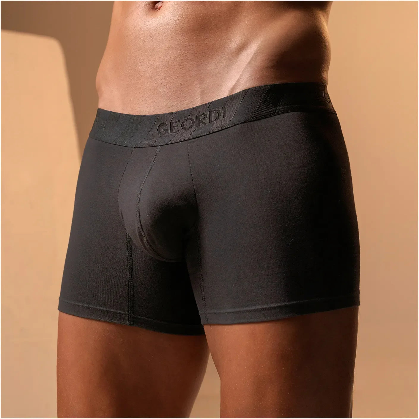 Diane &amp; Geordi B2148